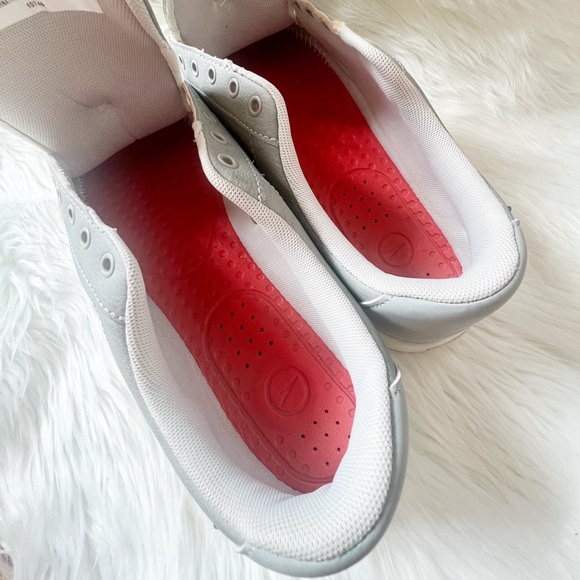 Men’s Gray Size 11 Speedo Hybrid Water Shoes - Picture 3 of 7